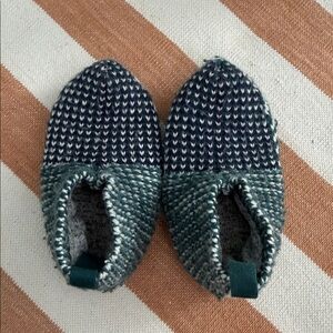 Bombas Cozy Knit Toddler Slippers, sz 5-7
